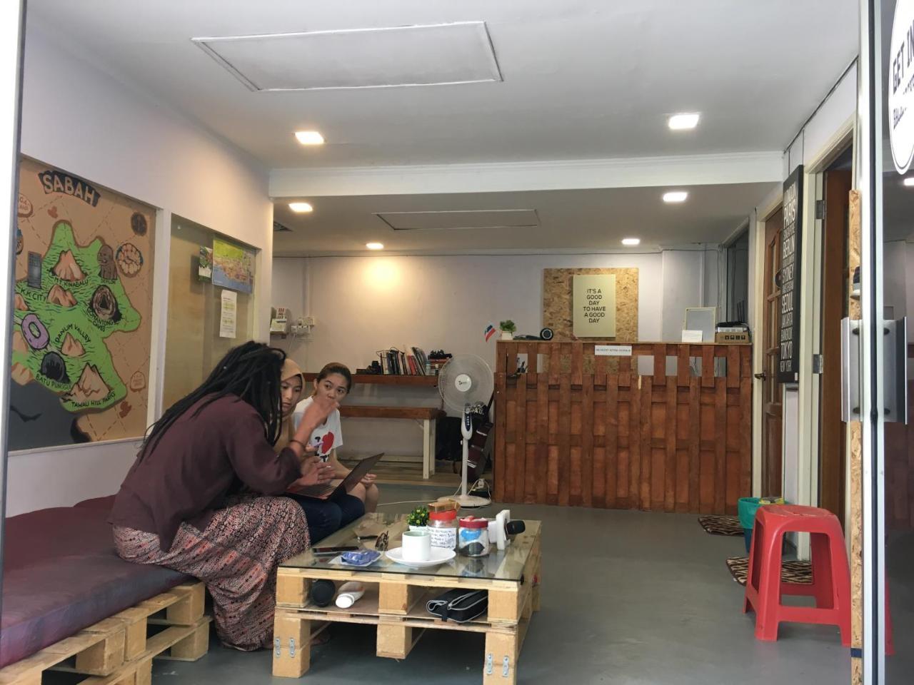 קוטה קינבלו Get Inn Backpackers מראה חיצוני תמונה