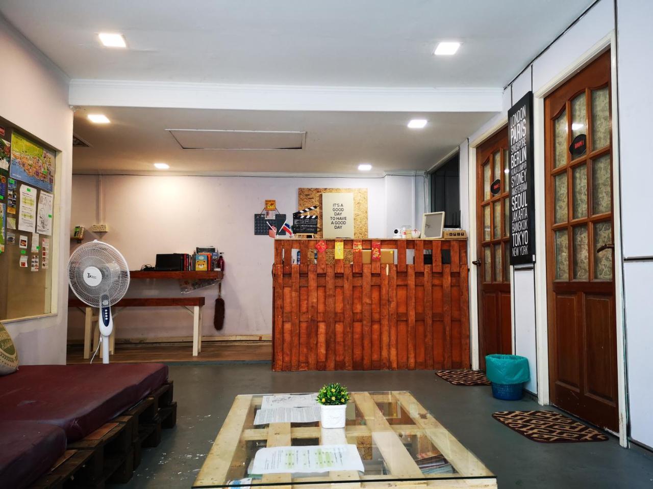 קוטה קינבלו Get Inn Backpackers מראה חיצוני תמונה