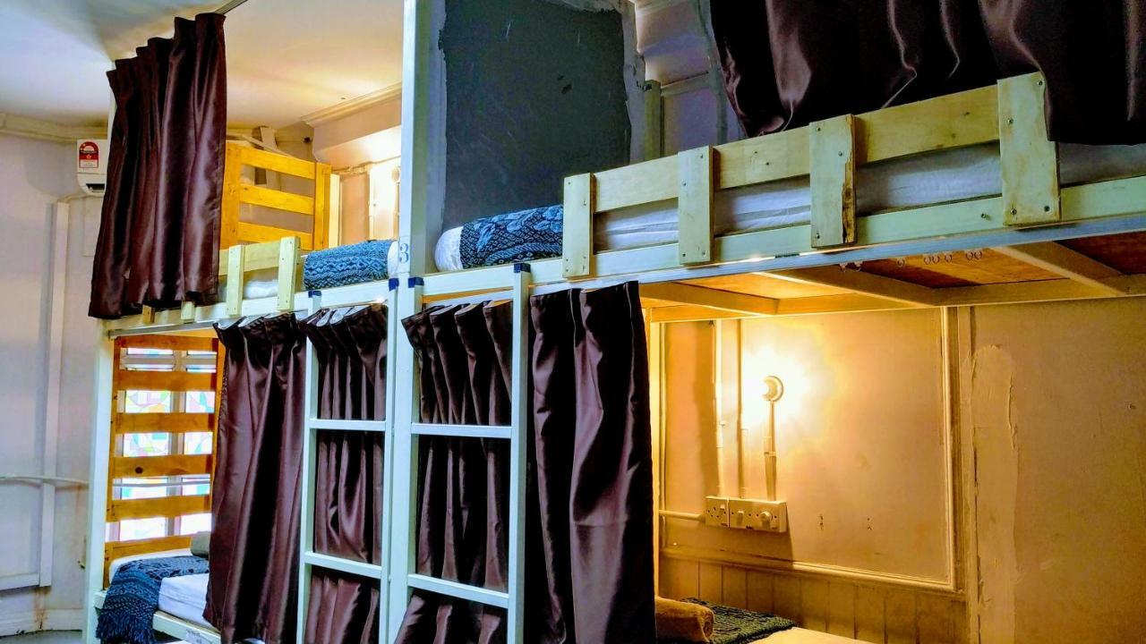 קוטה קינבלו Get Inn Backpackers מראה חיצוני תמונה